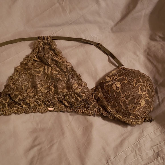 Pink bra - Picture 2 of 4